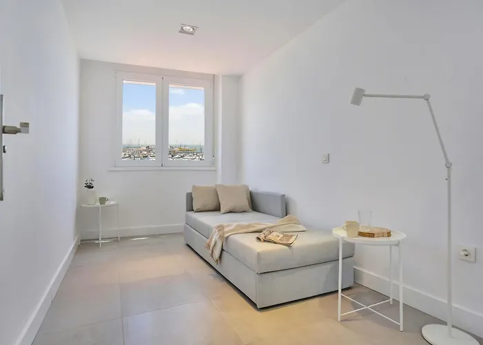 Alba & Daniel's Con Vista Su Lobos, * Коральео